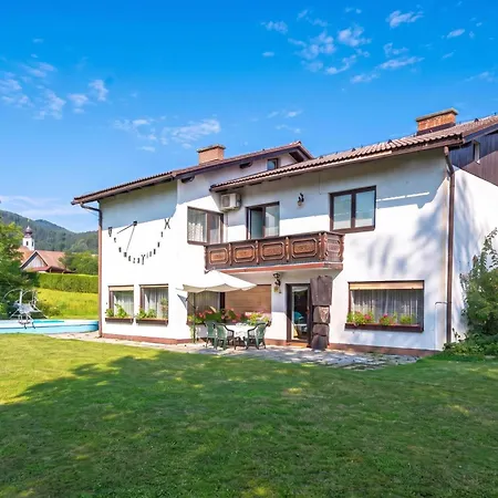 Evita - Vintage House With Pool In Pohorje - Happy